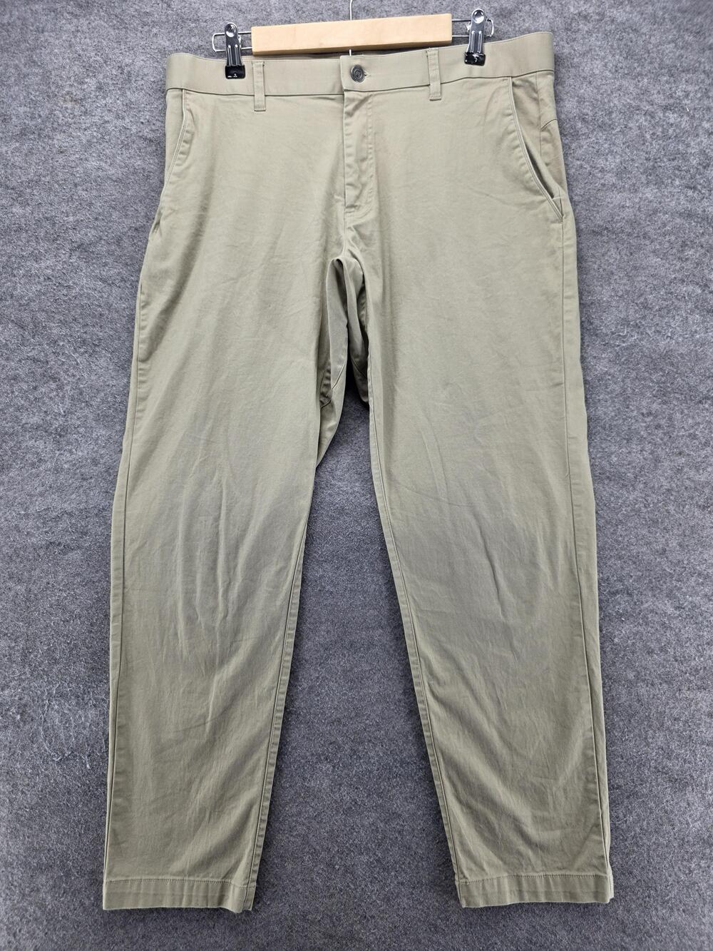 Fabletics Pants Mens 36x30 Beige Chino Regular Microfiber Stretch Polyester